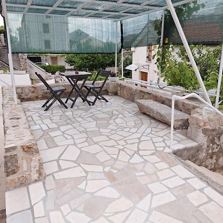 Apartman Lucija Пунат Экстерьер фото