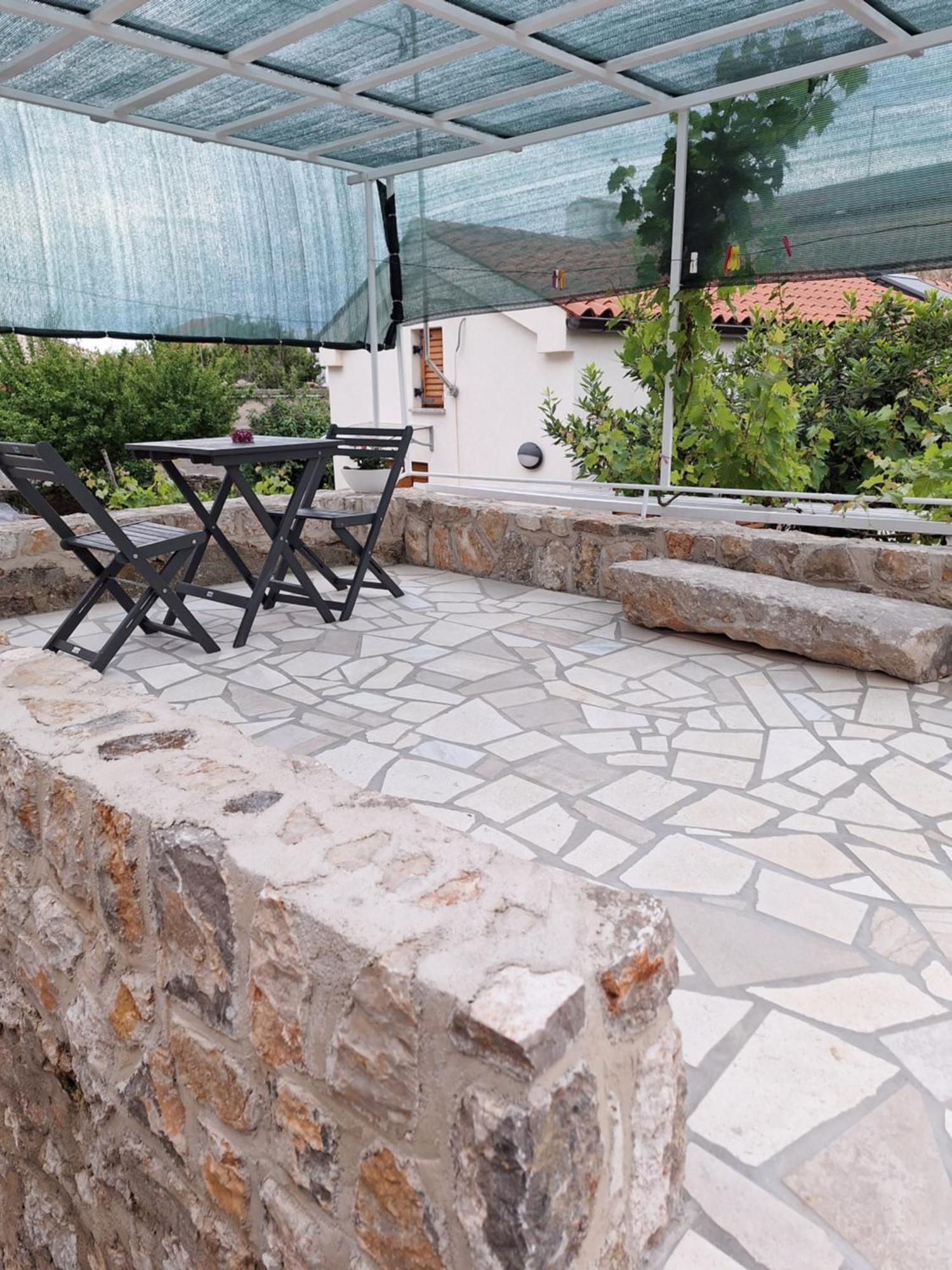 Apartman Lucija Пунат Экстерьер фото